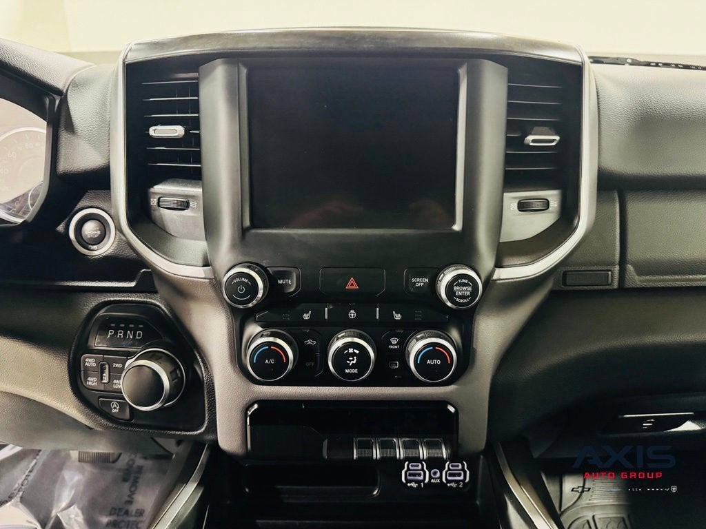 2022 RAM 1500 Big Horn Quad Cab 4x4 6'4" Box