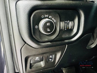 2019 RAM 1500 Big Horn/Lone Star Crew Cab 4x4 5'7" Box