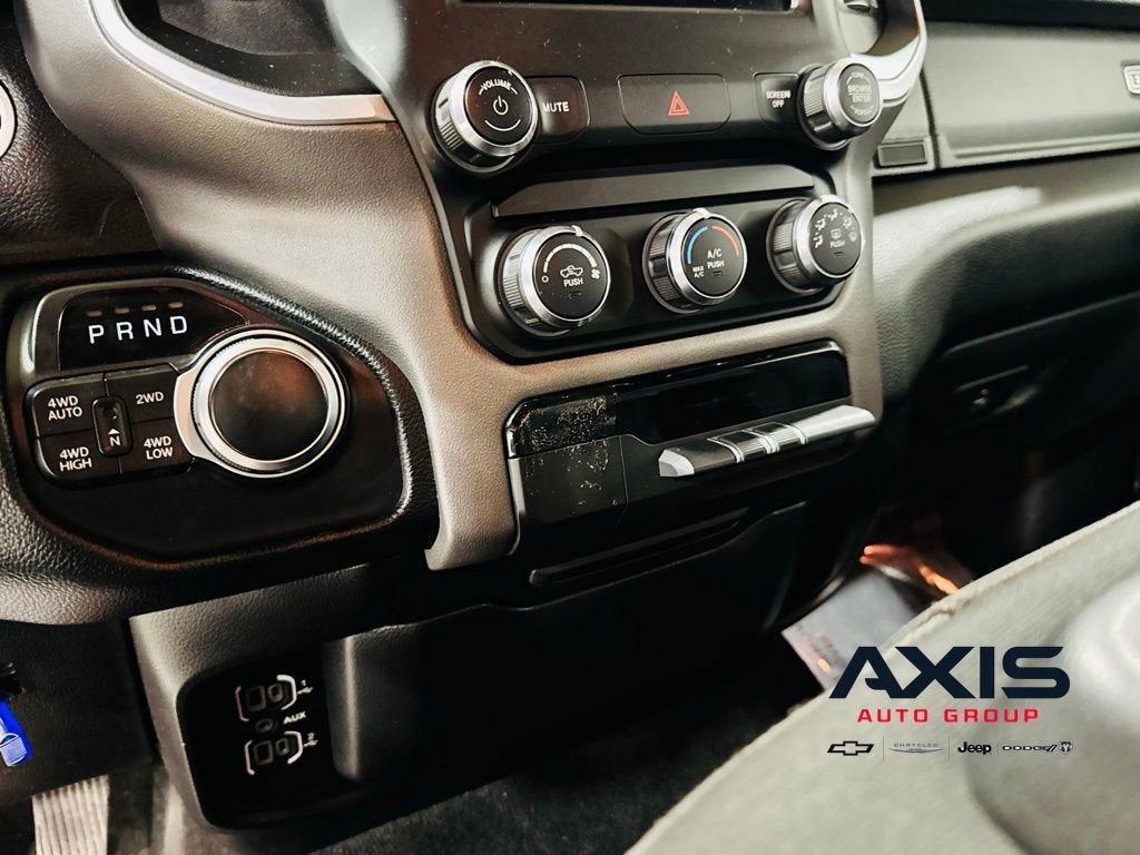 2021 RAM 1500 Big Horn Quad Cab 4x4 6'4" Box