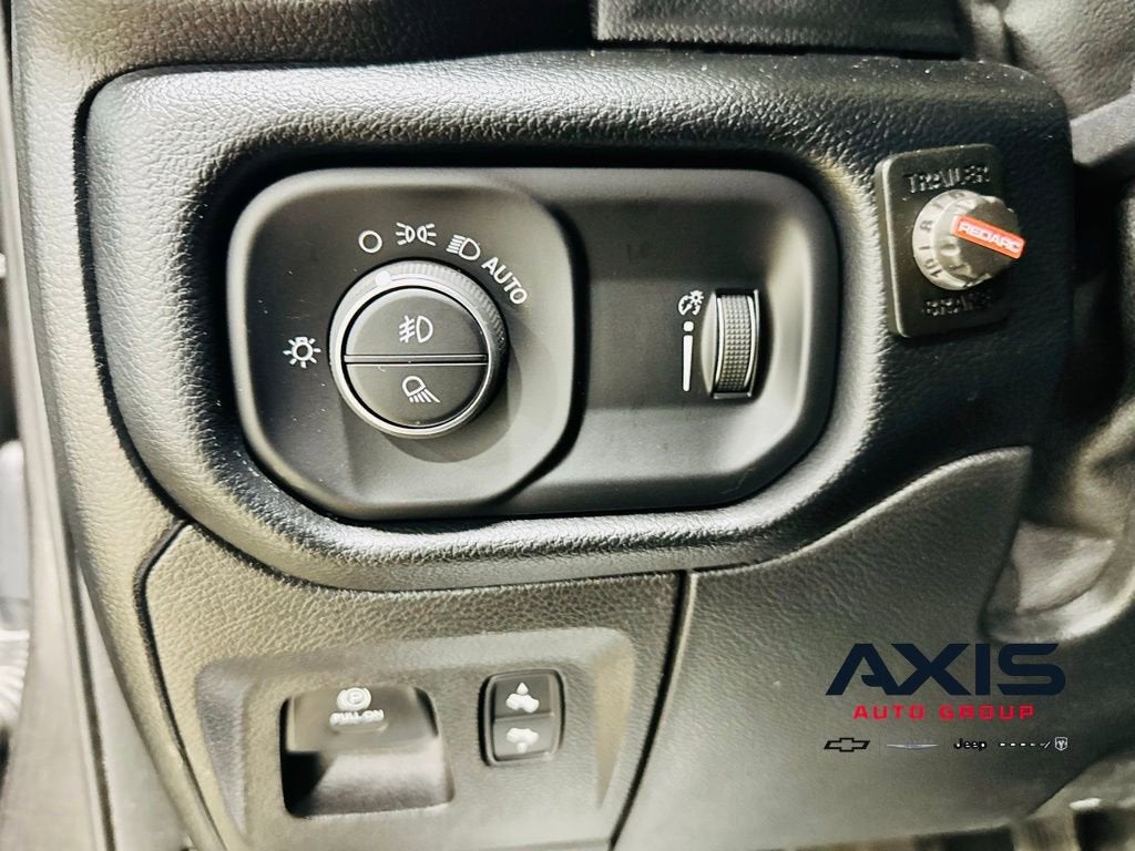 2021 RAM 1500 Big Horn Quad Cab 4x4 6'4" Box