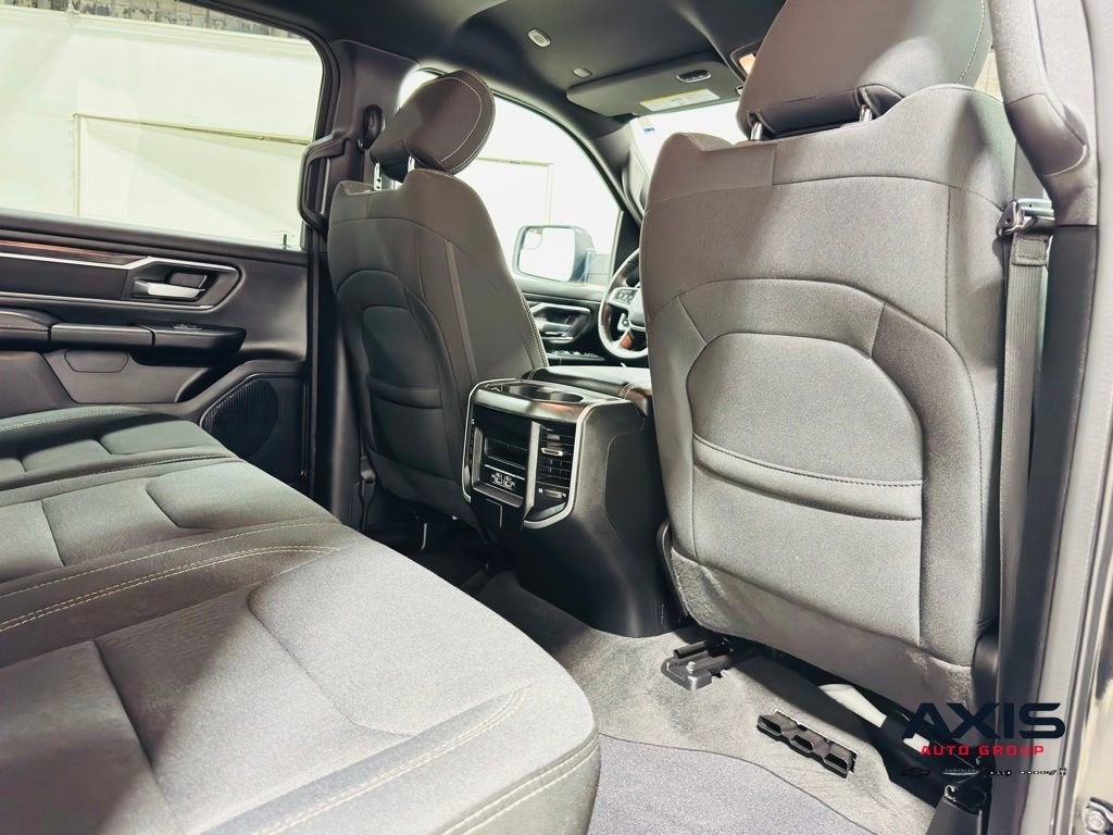 2023 RAM 1500 Big Horn Crew Cab 4x4 5'7" Box