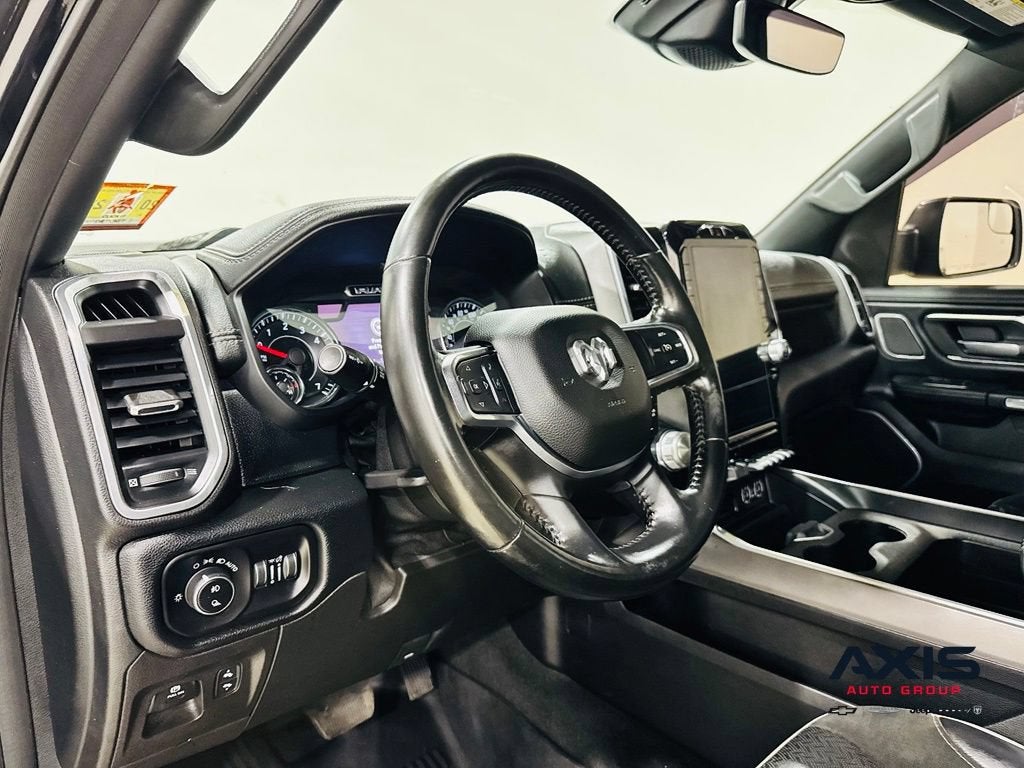 2021 RAM 1500 Laramie Crew Cab 4x4 5'7" Box