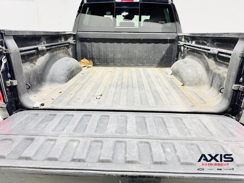 2021 RAM 1500 Laramie Crew Cab 4x4 5'7" Box