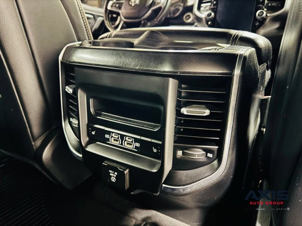 2021 RAM 1500 Laramie Crew Cab 4x4 5'7" Box