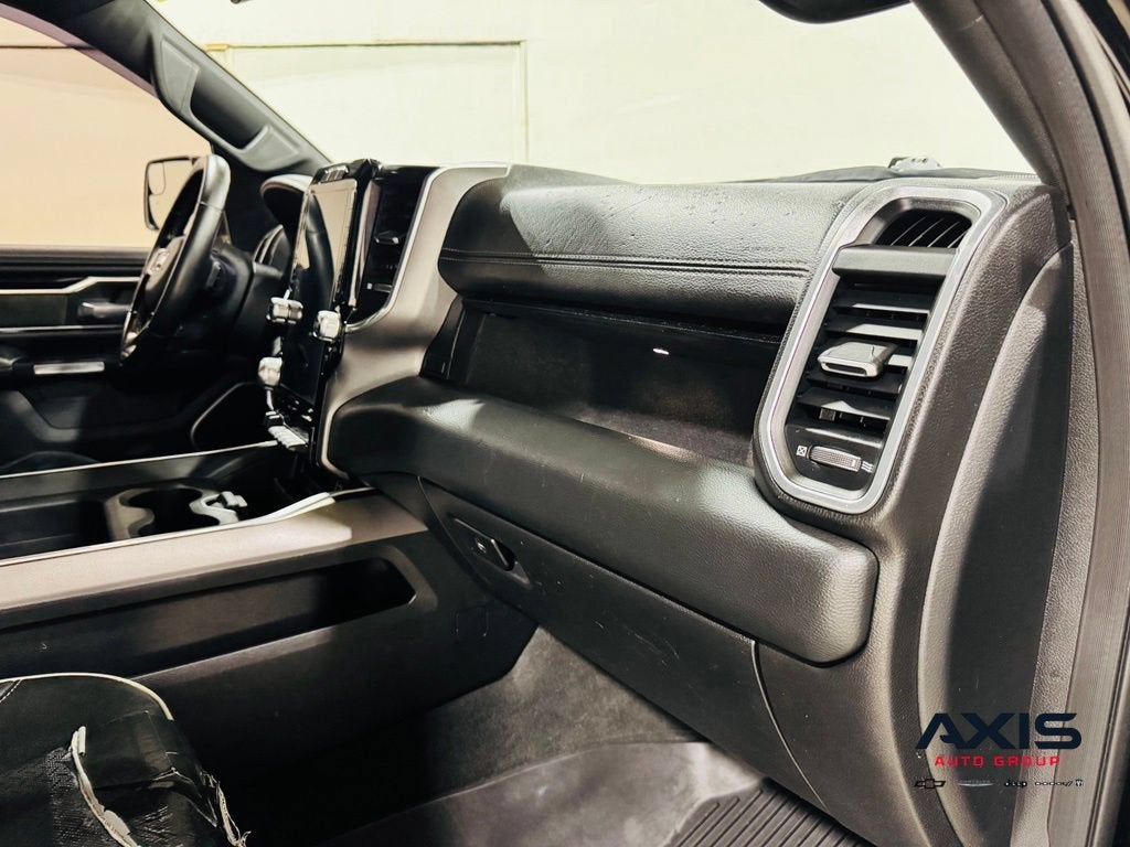 2021 RAM 1500 Laramie Crew Cab 4x4 5'7" Box