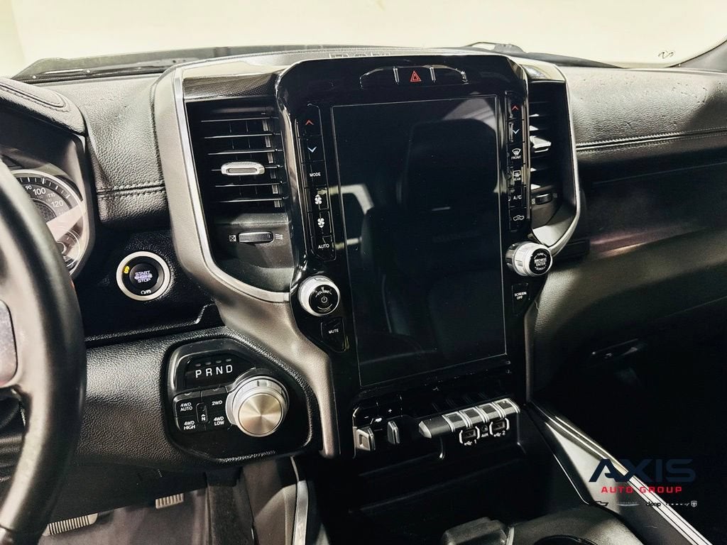 2021 RAM 1500 Laramie Crew Cab 4x4 5'7" Box