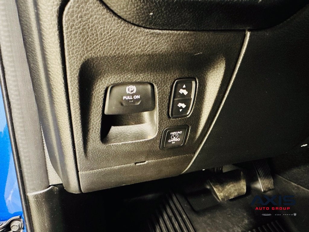 2022 RAM 1500 Rebel Crew Cab 4x4 5'7" Box