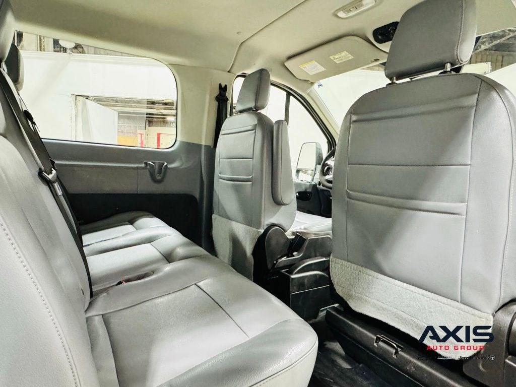 2018 Ford Transit-350 XL