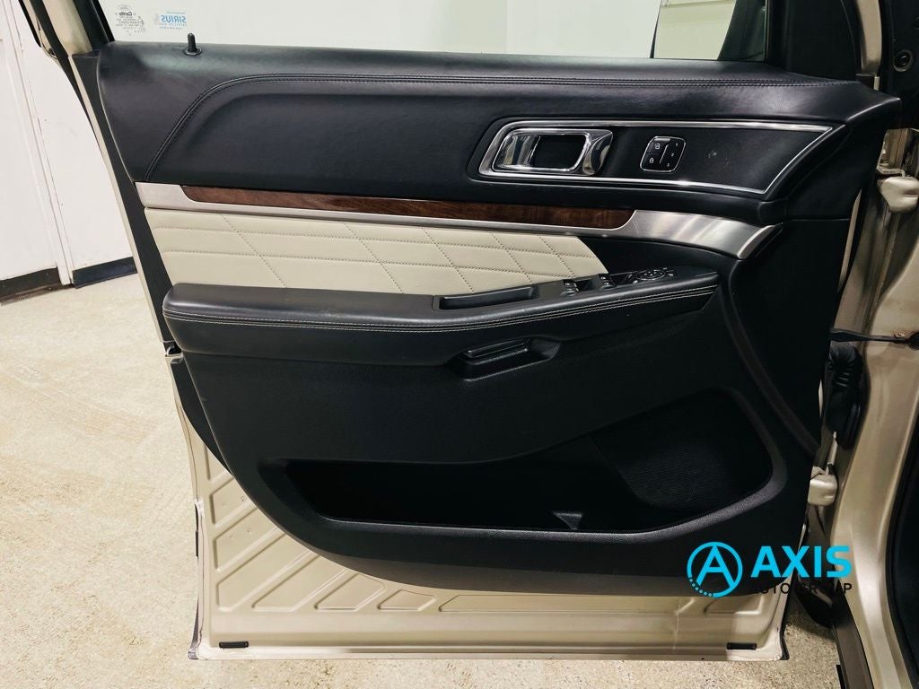 2017 Ford Explorer Platinum