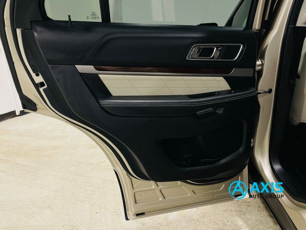 2017 Ford Explorer Platinum