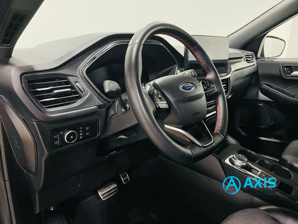 2023 Ford Escape ST-Line Elite