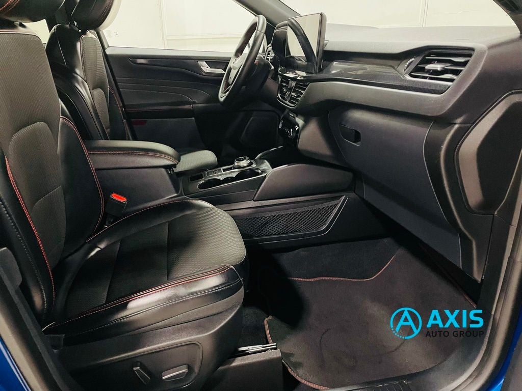 2023 Ford Escape ST-Line Elite