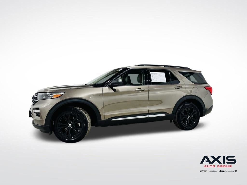 2021 Ford Explorer XLT 4WD's photo