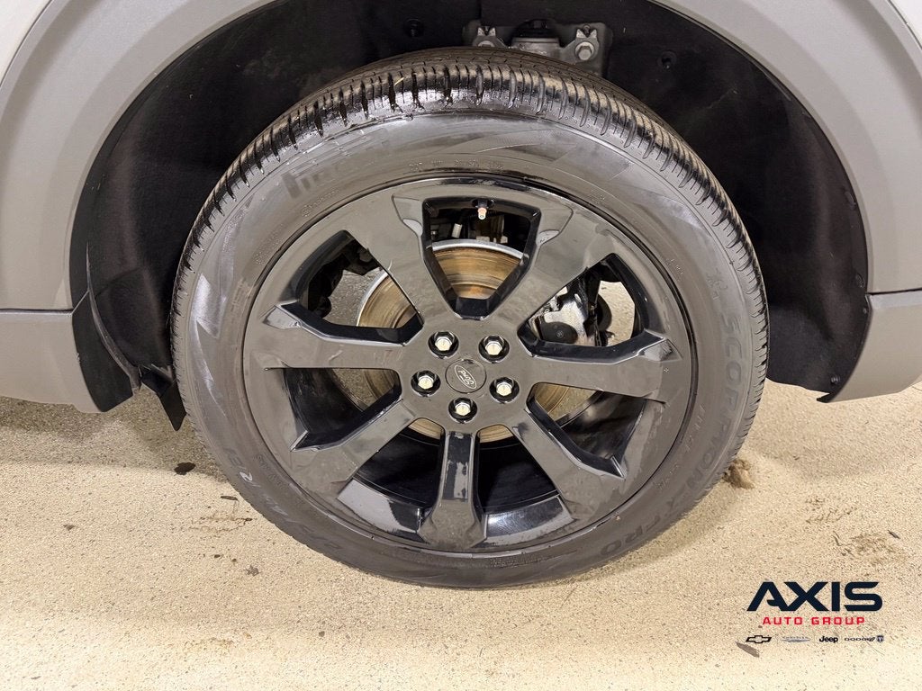 2023 Ford Explorer ST-Line