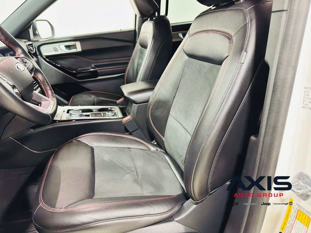 2022 Ford Explorer ST-Line