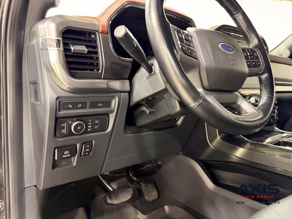 2022 Ford F-150 LARIAT