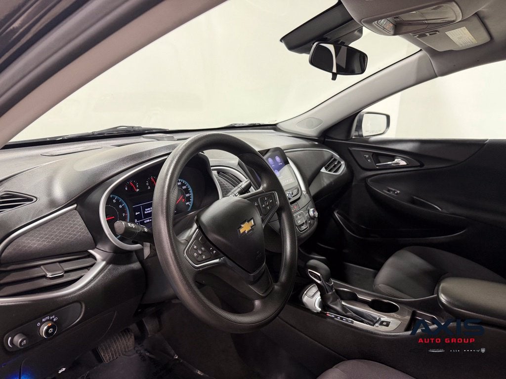 2023 Chevrolet Malibu LS