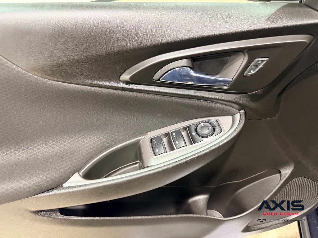 2023 Chevrolet Malibu LS