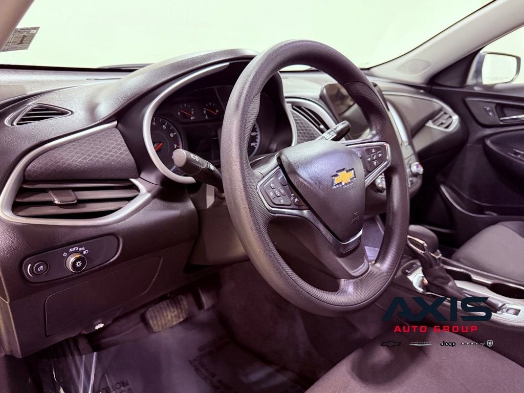 2024 Chevrolet Malibu LS