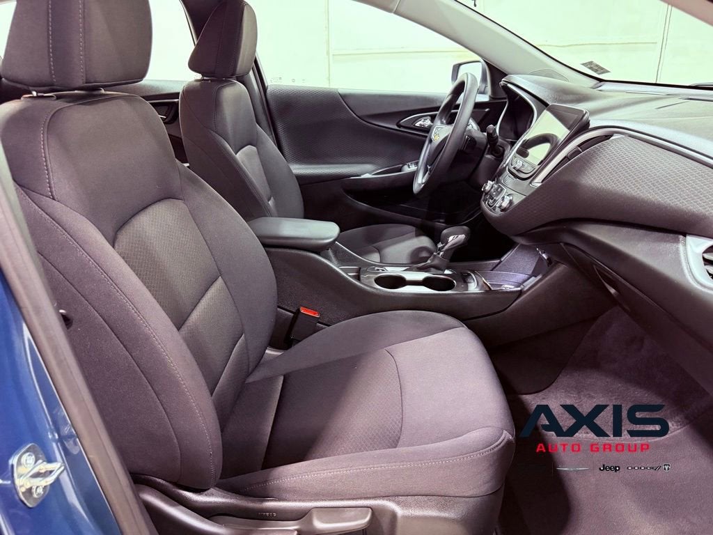 2024 Chevrolet Malibu LS