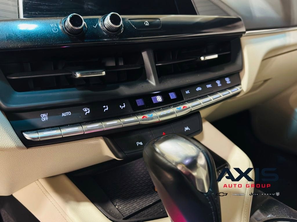 2023 Cadillac CT4 Luxury