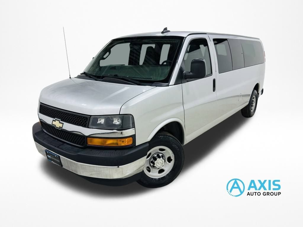 2017 Chevrolet Express Passenger 3500 LT
