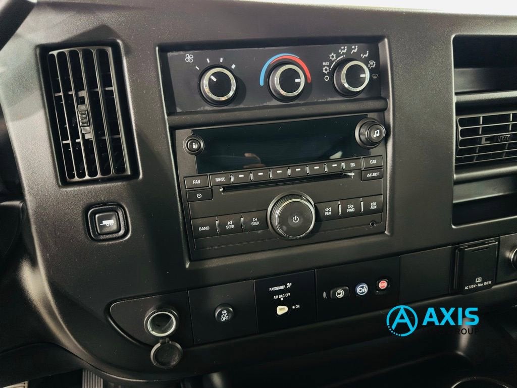 2017 Chevrolet Express Passenger 3500 LT