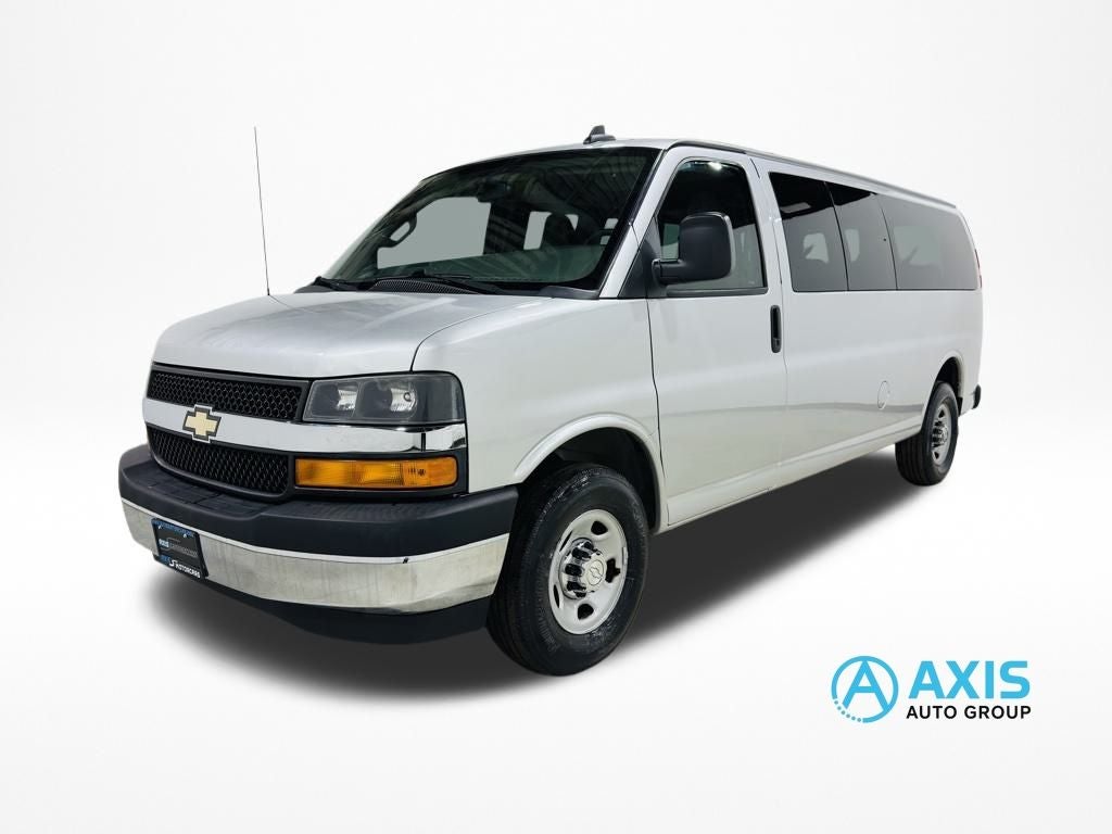 2017 Chevrolet Express Passenger 3500 LT