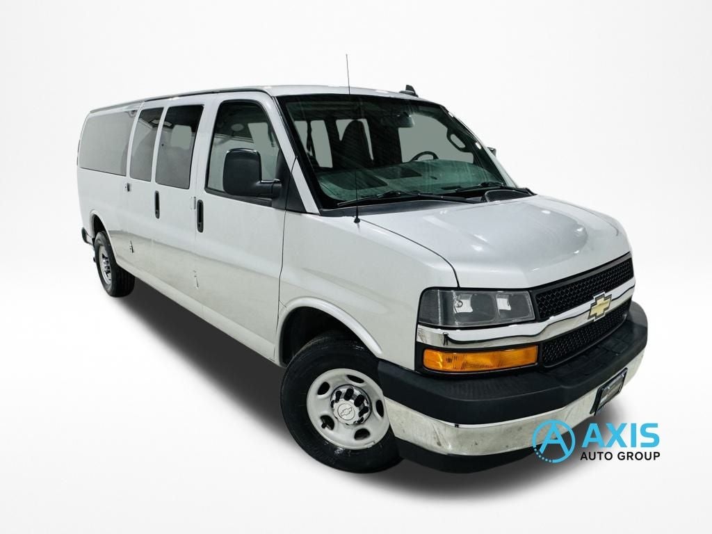2017 Chevrolet Express Passenger 3500 LT