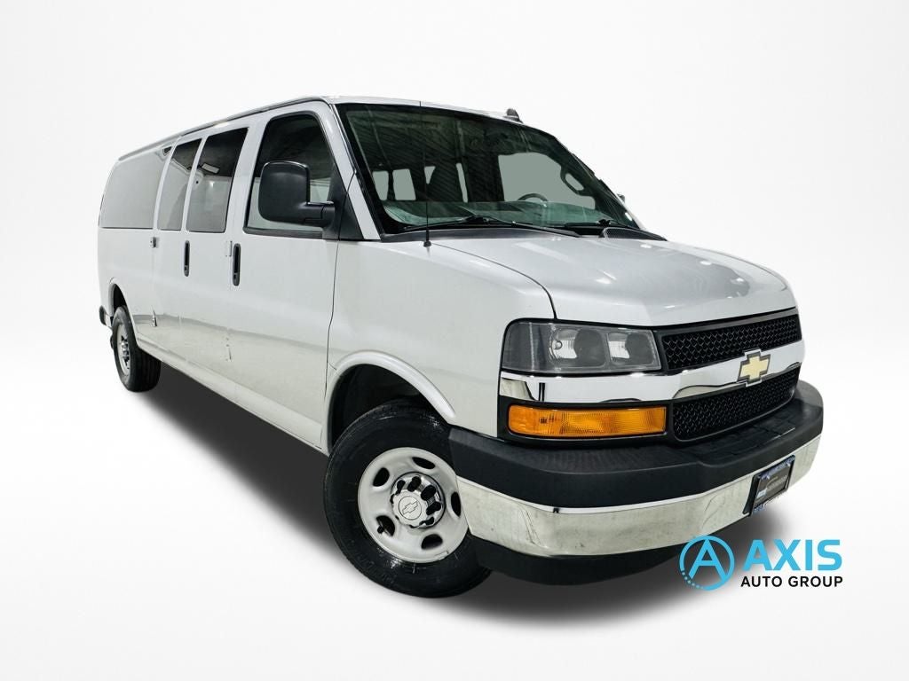 2017 Chevrolet Express Passenger 3500 LT