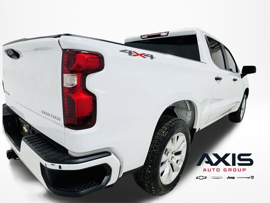 2023 Chevrolet Silverado 1500 Custom