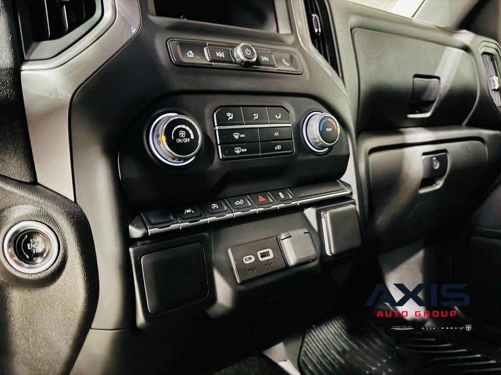 2023 Chevrolet Silverado 1500 Custom