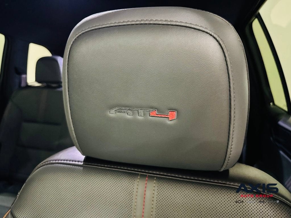 2024 GMC Acadia AT4