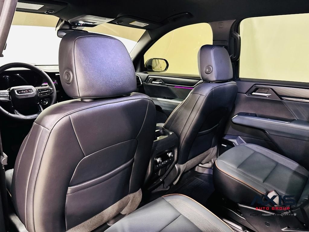 2024 GMC Acadia AT4
