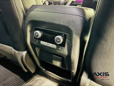2024 GMC Acadia AT4