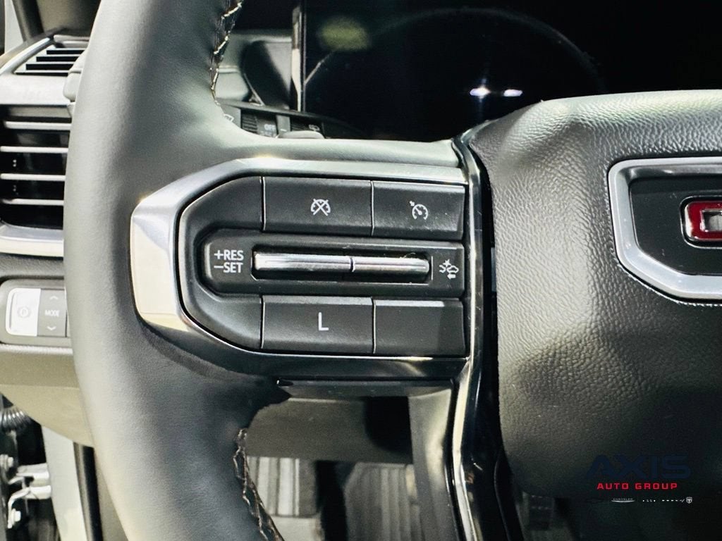 2024 GMC Acadia AT4