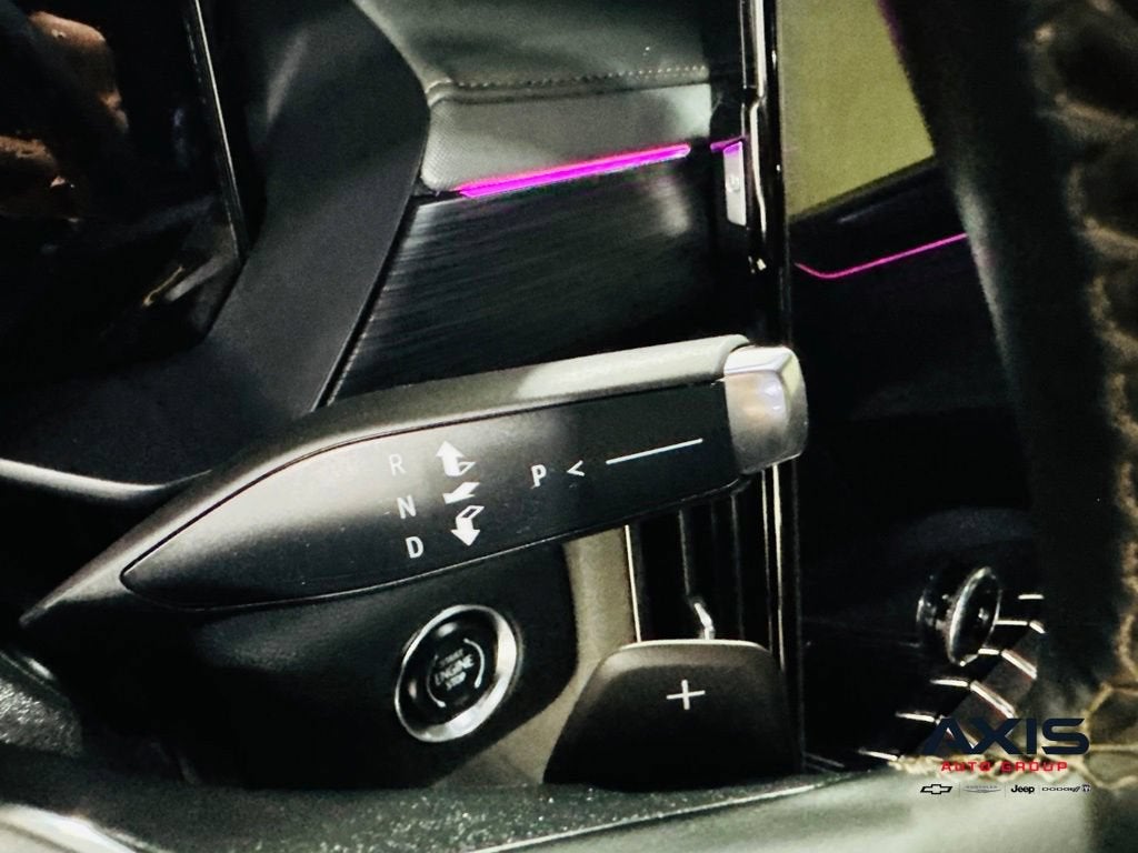 2024 GMC Acadia AT4