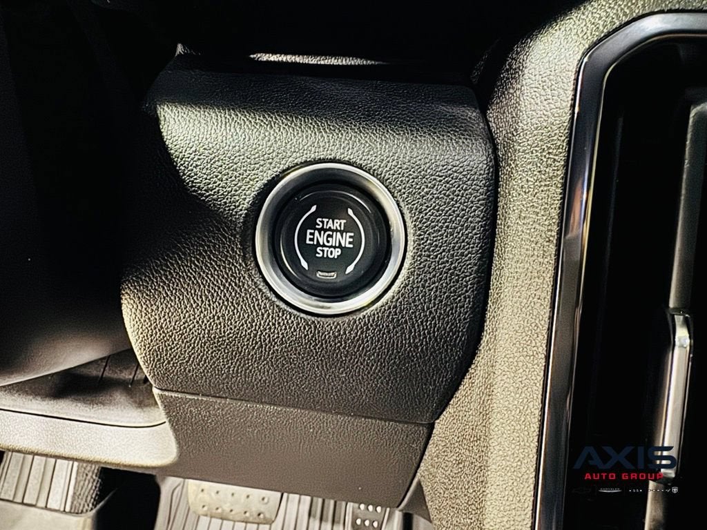 2024 GMC Acadia AT4