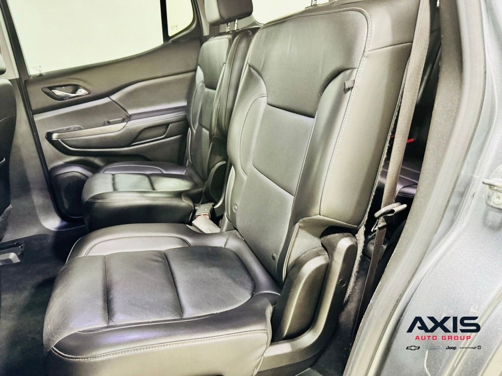 2021 GMC Acadia SLT