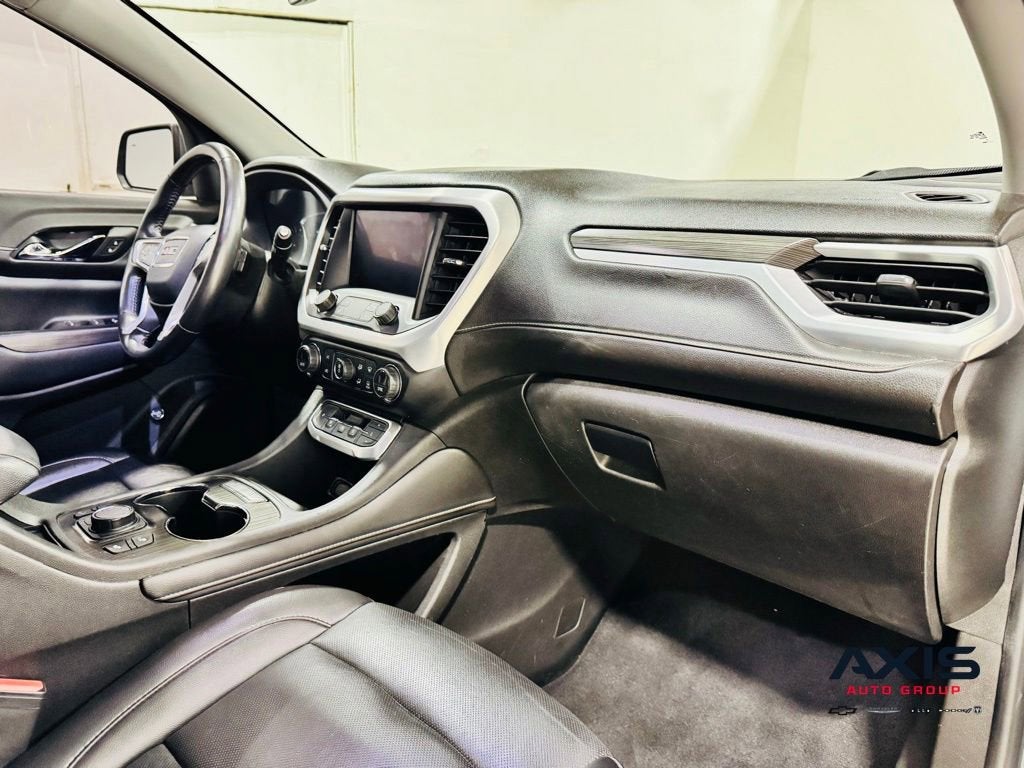 2021 GMC Acadia SLT