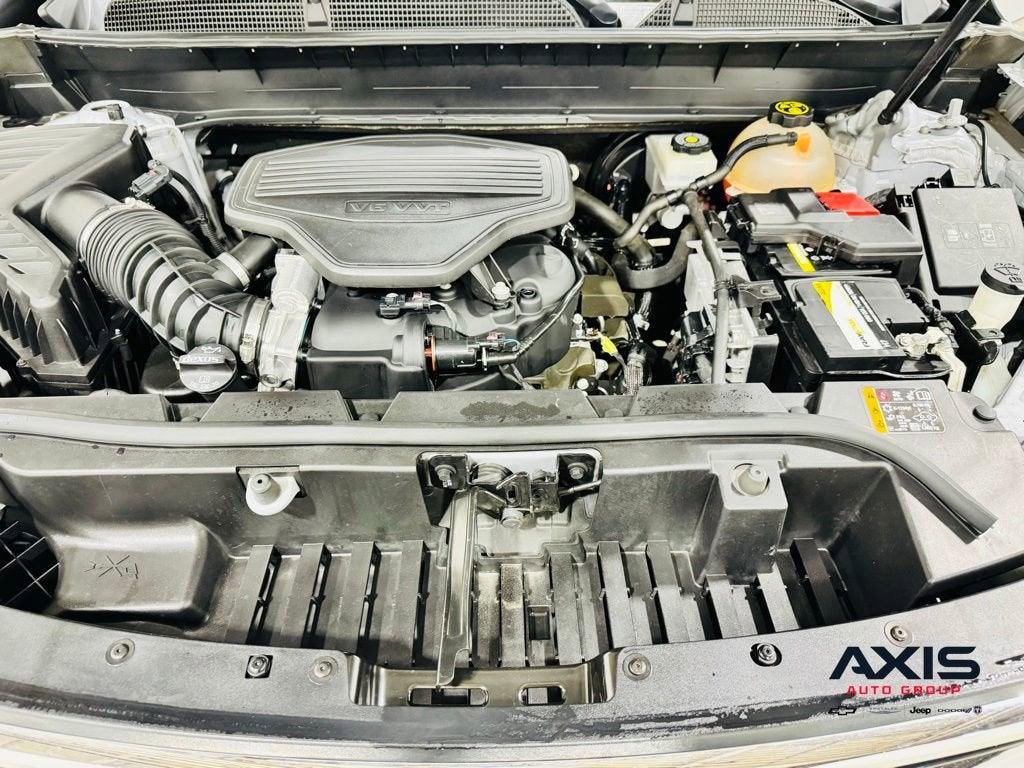 2021 GMC Acadia SLT