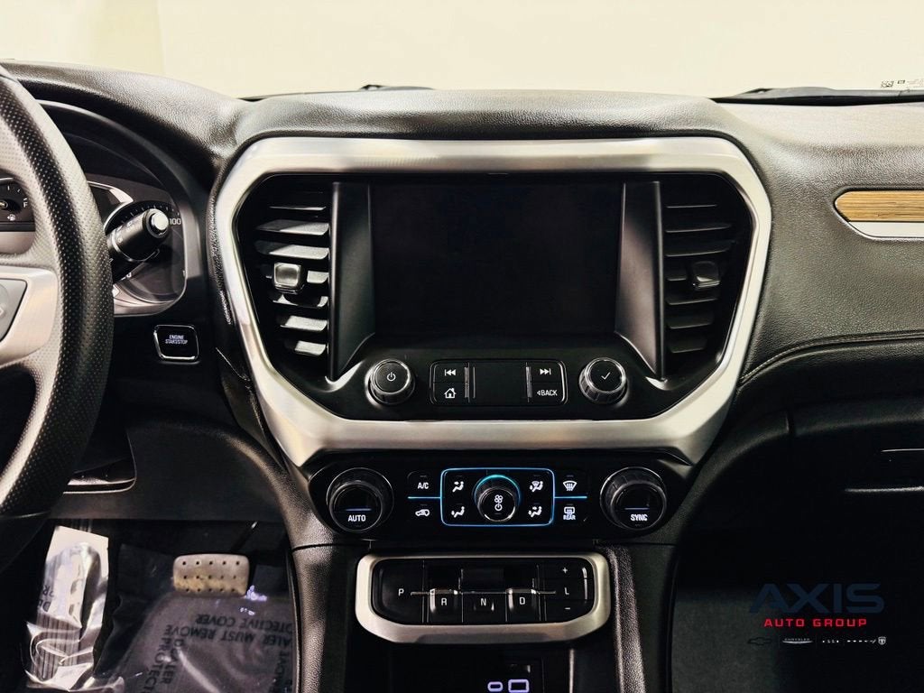 2023 GMC Acadia SLE