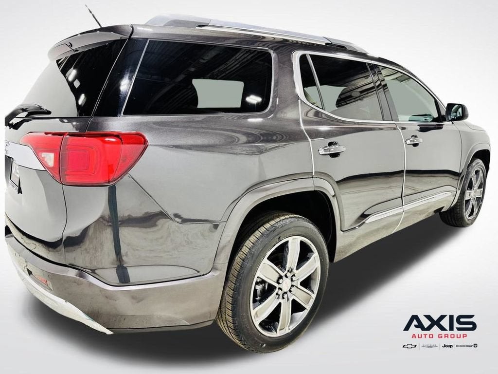 2017 GMC Acadia Denali