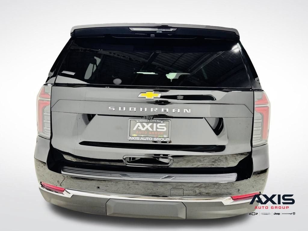 2026 Chevrolet Suburban LS