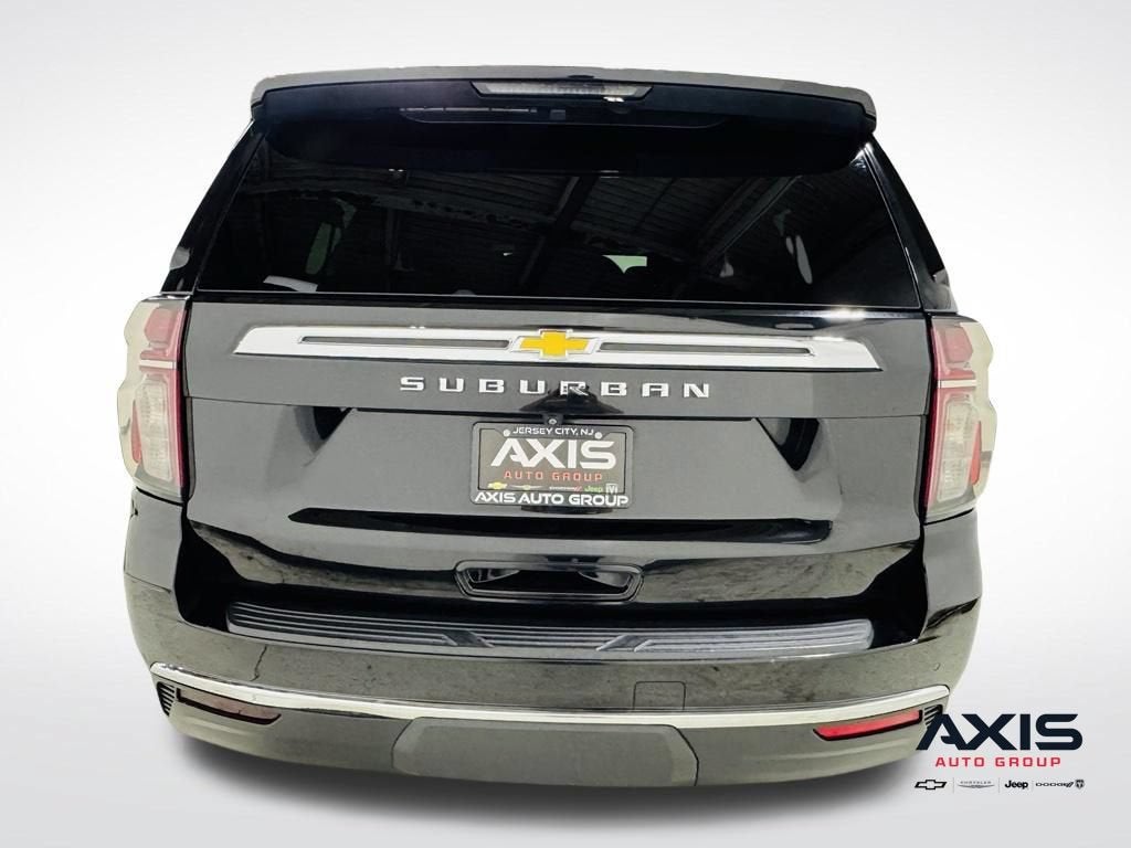 2023 Chevrolet Suburban LS