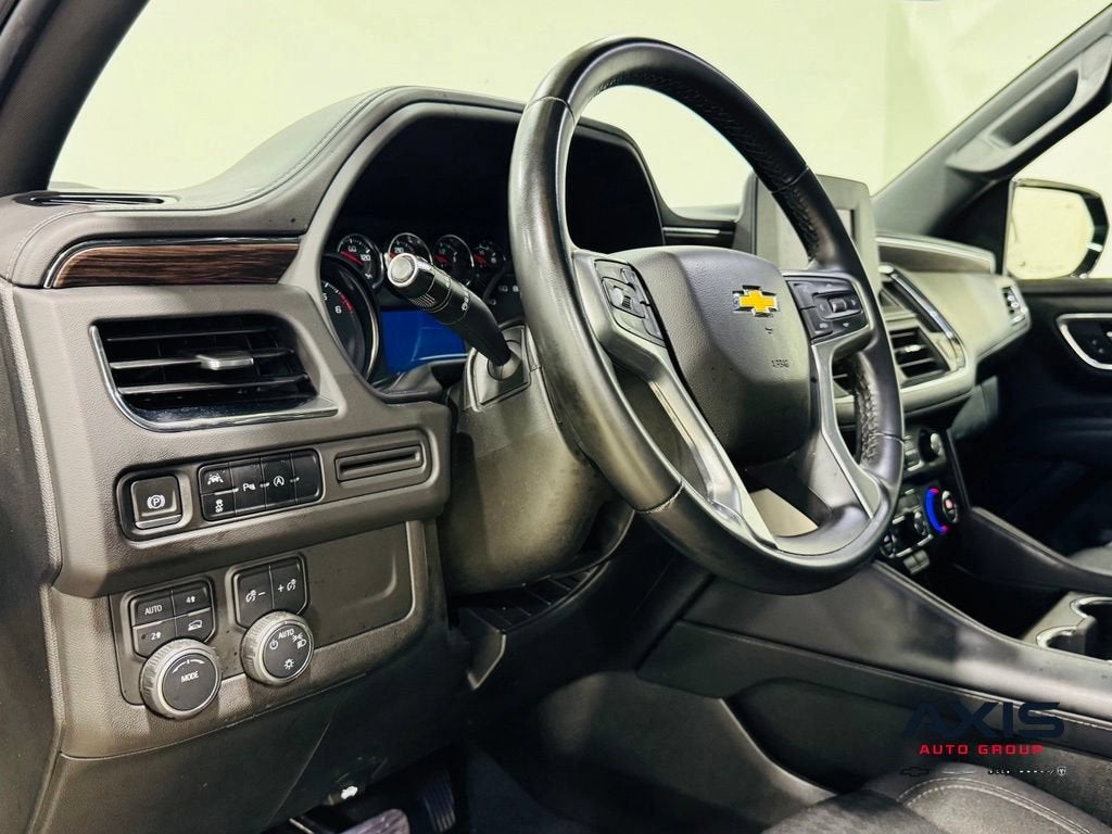 2023 Chevrolet Suburban LS
