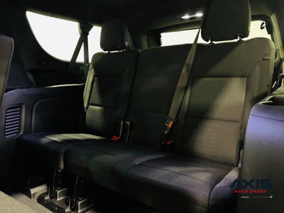 2023 Chevrolet Suburban LS