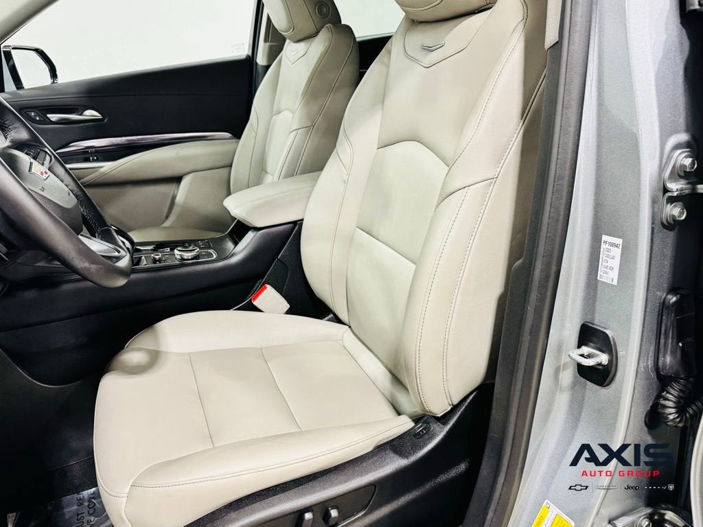 2023 Cadillac XT4 Luxury
