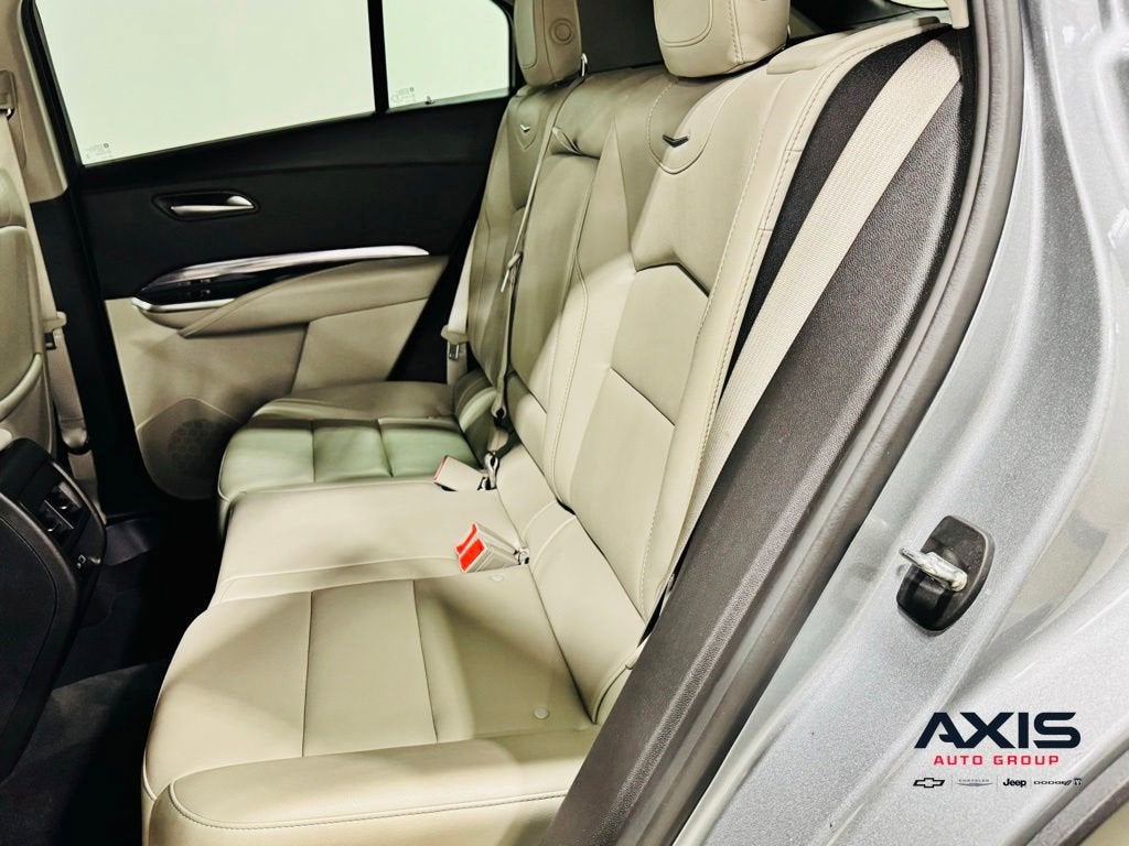 2023 Cadillac XT4 Luxury