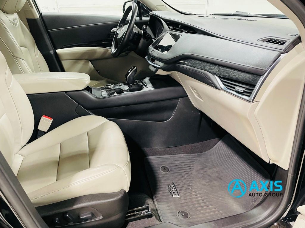 2021 Cadillac XT4 Premium Luxury